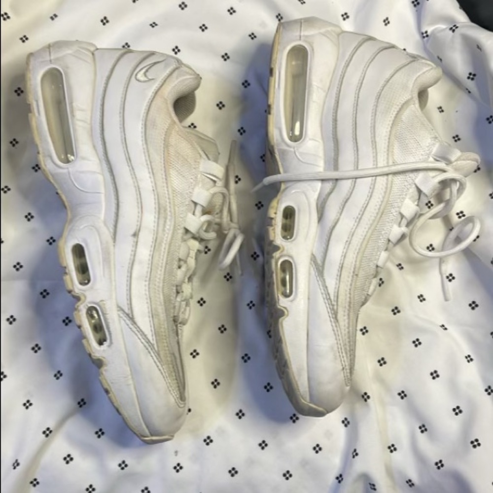 Air Max 95’s just need to be cleaned